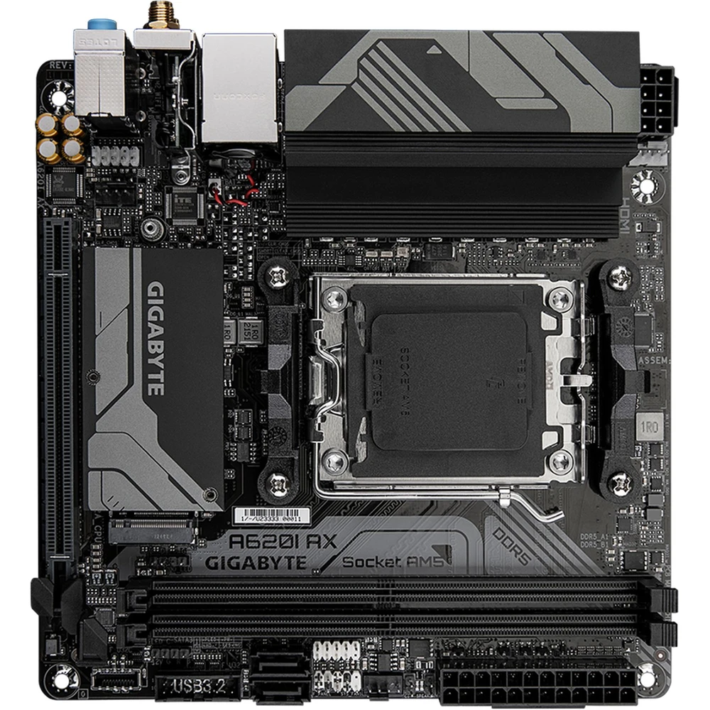 GIGABYTE A620I AX
